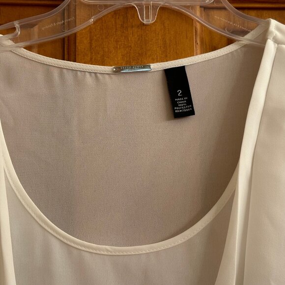 Chico’s White Sleeveless Tunic Size 2 - Picture 4 of 6
